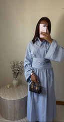 ROBE RAYÉE AJUSTÉE | BLEU CIEL