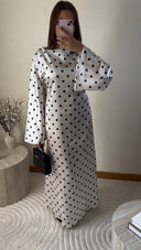 ROBE SATINÉE À POIS I BLANCHE